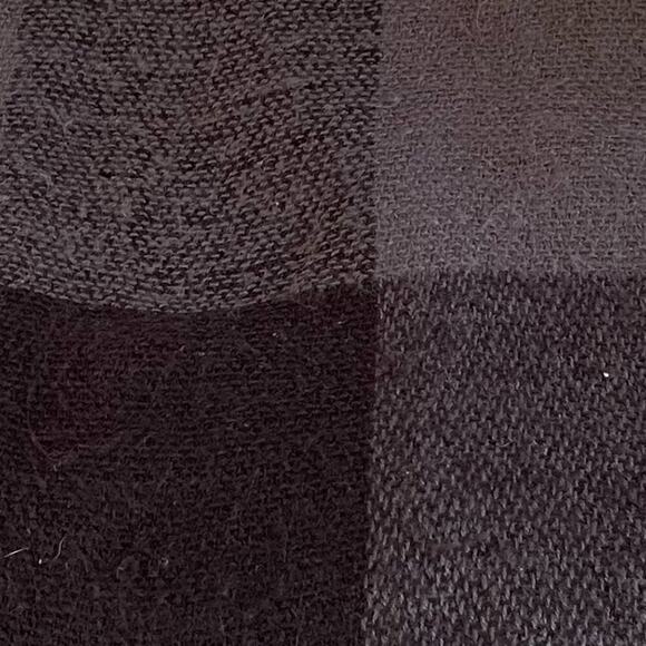 H&M Cozy Buffalo Check Black & Gray Blanket/Throw/Scarf/Wrap Fringe 75 x 35 - Picture 3 of 6